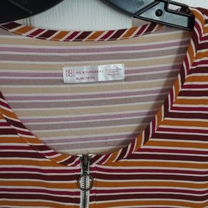 No Boundries | Multicolored Top with Zipper